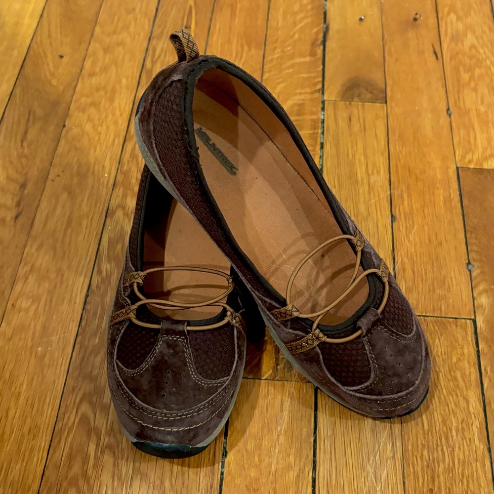 Leather Outdoor Ballet Flats